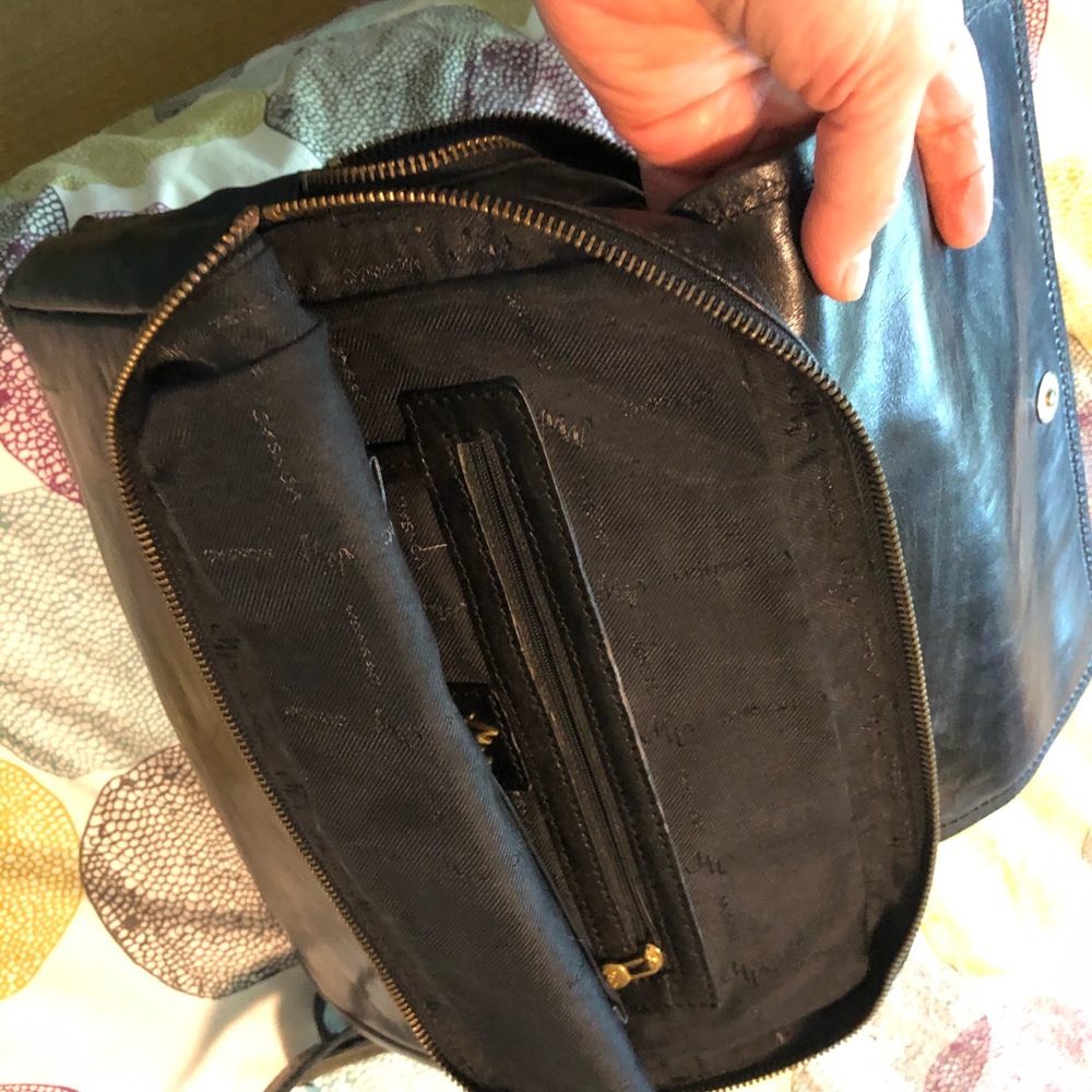 Monsac Leather Briefcase. - Picture 3 of 4